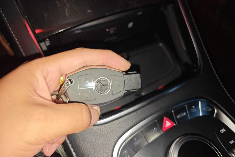 Used Mercedes-Benz S-Class 2016 S 400 L 4MATIC Vehicle Key