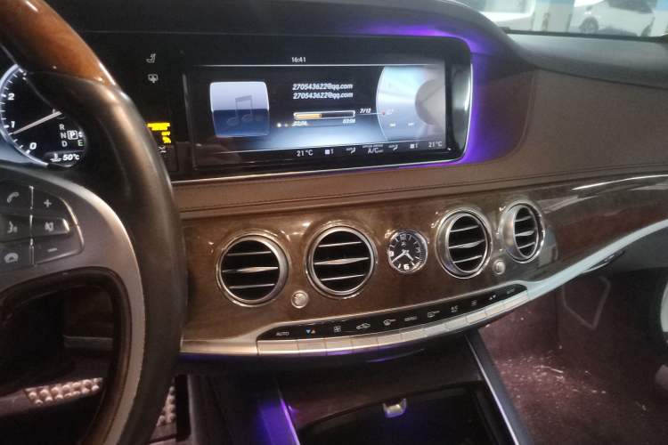 Used Mercedes-Benz S-Class 2016 S 320 L Luxury Model Audio And AC Panel