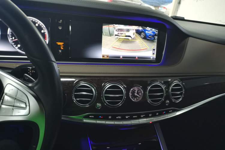 Used Mercedes-Benz S-Class 2016 S 320 L Business Model Audio And AC Panel