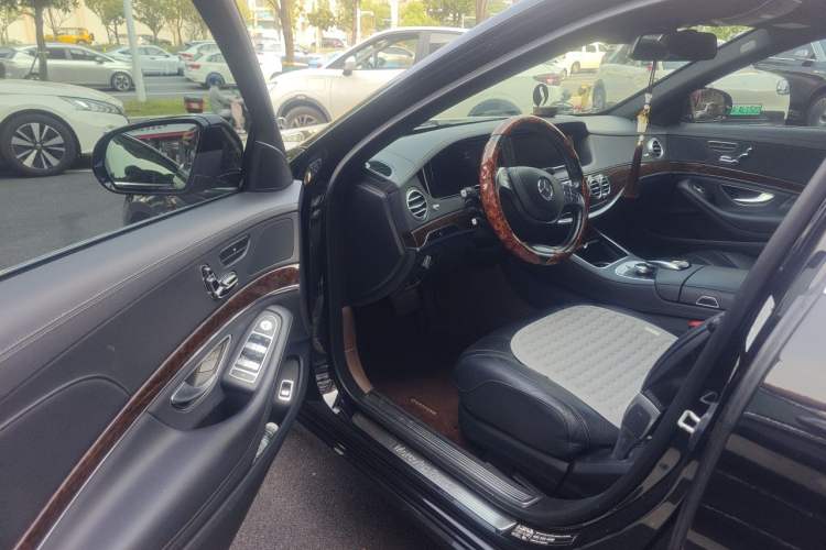 Used Mercedes-Benz S-Class 2016 S 320 L Business Model Driver Seat