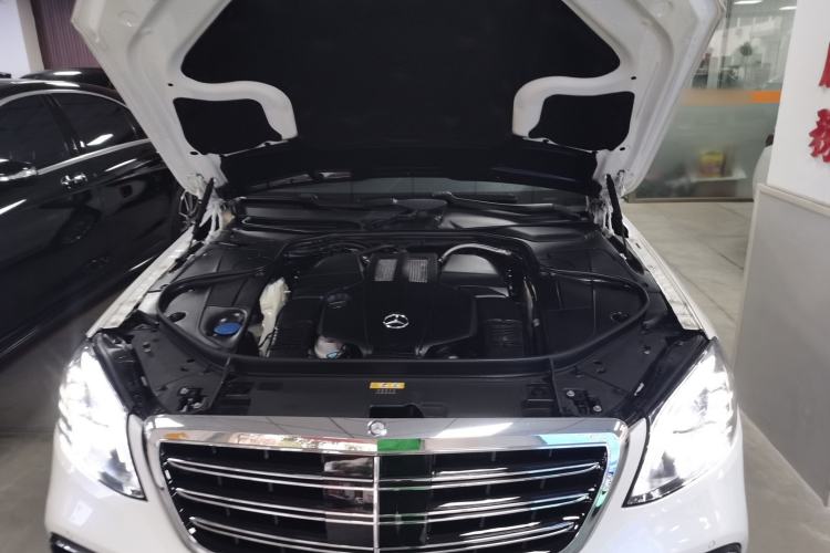 Used Mercedes-Benz S-Class 2016 S 320 L Business Model Engine Bay