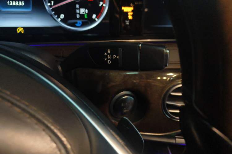 Used Mercedes-Benz S-Class 2016 S 320 L Luxury Model Gear Lever
