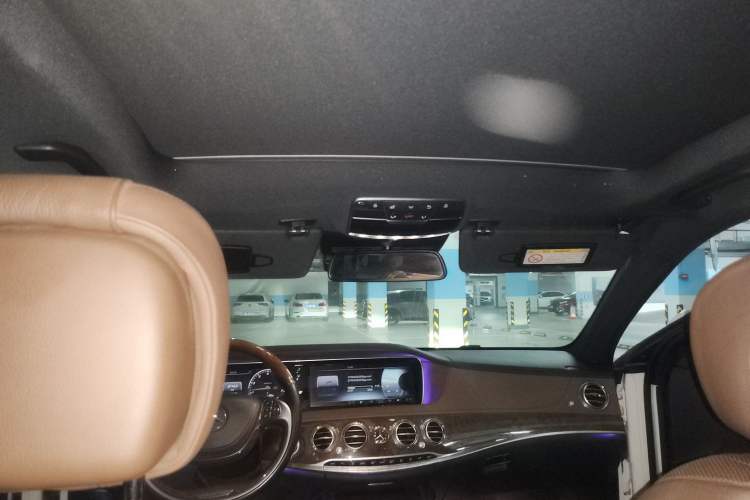 Used Mercedes-Benz S-Class 2016 S 320 L Luxury Model Headliner