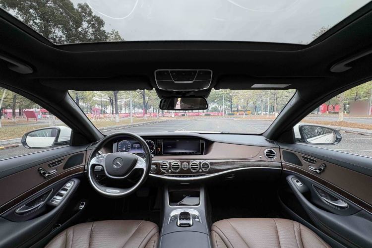 Used Mercedes-Benz S-Class 2016 S 320 L Business Model Interior 1