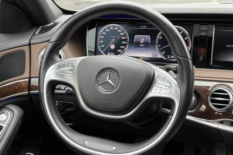 Used Mercedes-Benz S-Class 2016 S 320 L Business Model Interior 4