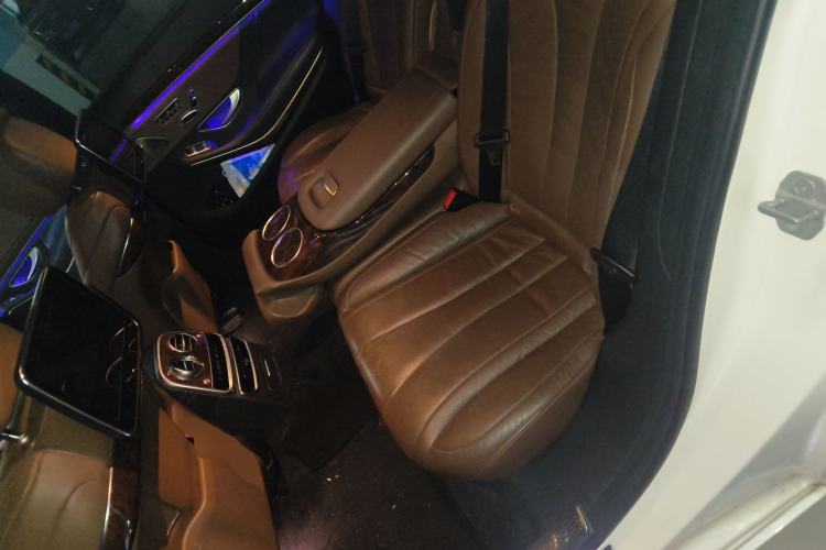 Used Mercedes-Benz S-Class 2016 S 320 L Luxury Model Left Rear Seat