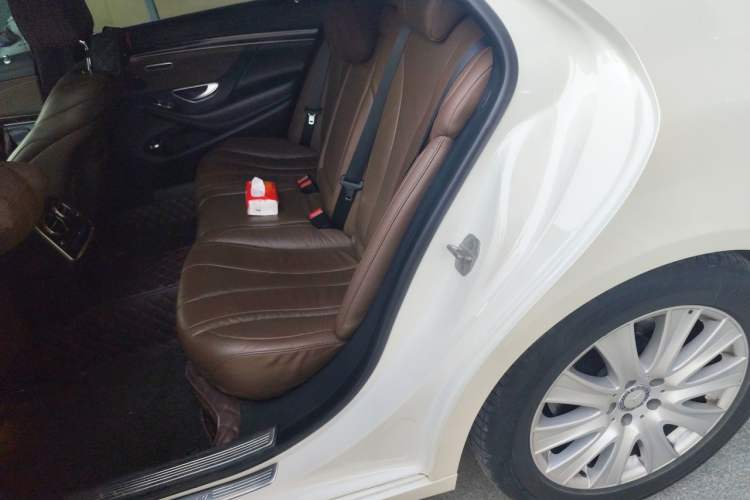 Used Mercedes-Benz S-Class 2016 S 320 L Business Model Left Rear Seat