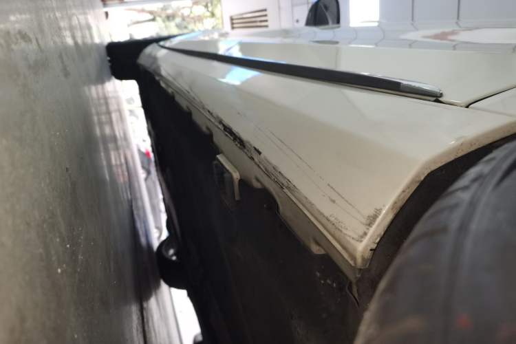 Used Mercedes-Benz S-Class 2016 S 320 L Business Model Left Side Sill