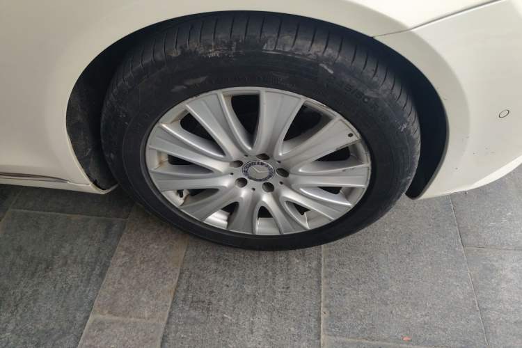 Used Mercedes-Benz S-Class 2016 S 320 L Business Model Right Front Wheel Hub
