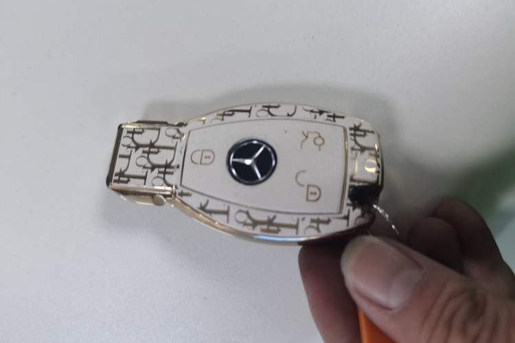 Used Mercedes-Benz S-Class 2016 S 320 L Business Model Vehicle Key