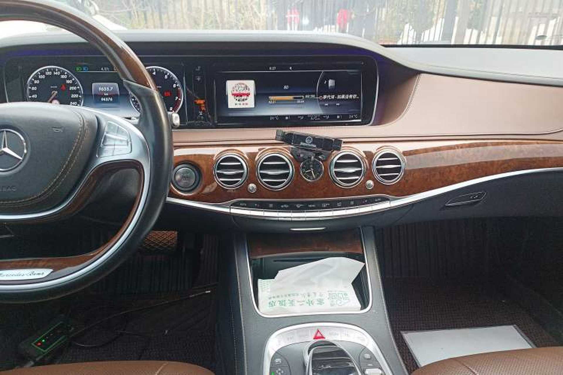 Used Mercedes-Benz S-Class 2017 S 320 L Luxury Model Audio And AC Panel