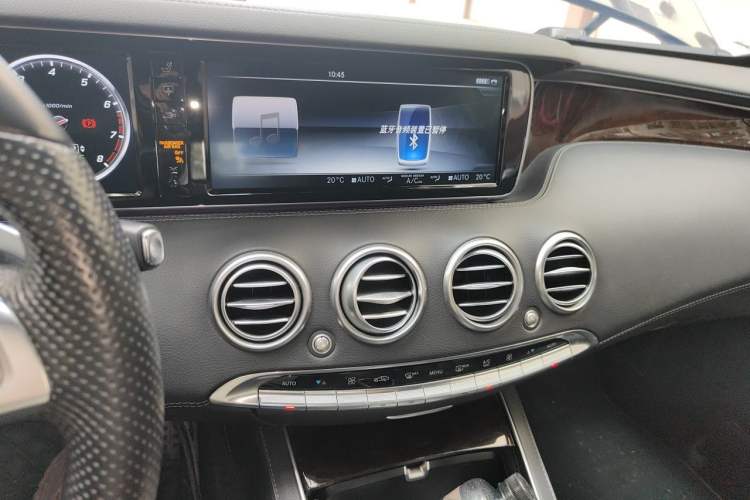 Used Mercedes-Benz S-Class 2017 S 400 4MATIC Coupe Audio And AC Panel