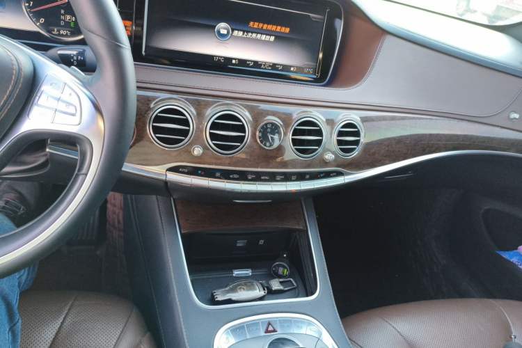 Used Mercedes-Benz S-Class 2017 S 320 L Business Model Audio And AC Panel