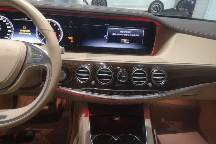 Used Mercedes-Benz S-Class 2017 S 320 L Business Upgrade Edition Audio And AC Panel