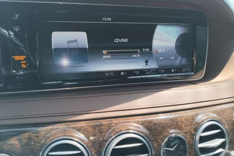 Used Mercedes-Benz S-Class 2017 S 320 L Business Model Audio And AC Panel