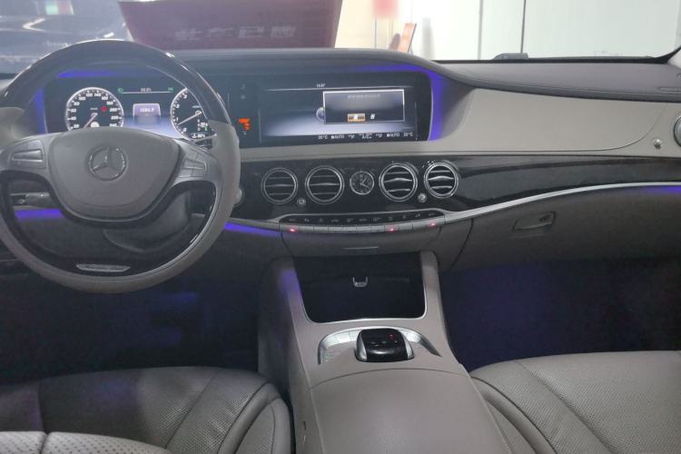 Used Mercedes-Benz S-Class 2017 S 400 L Center Console