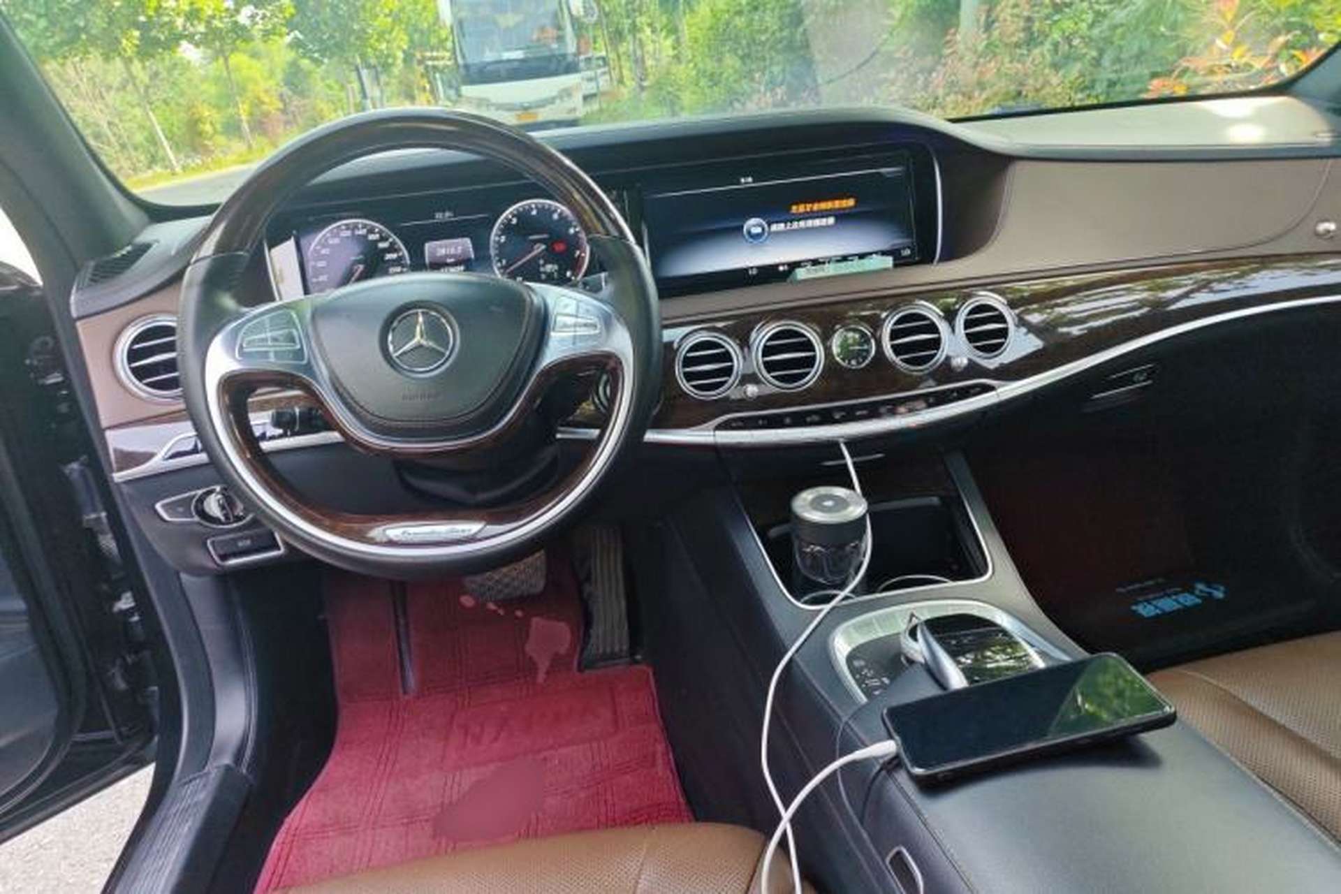 Used Mercedes-Benz S-Class 2017 S 320 L Business Upgrade Edition Center Console