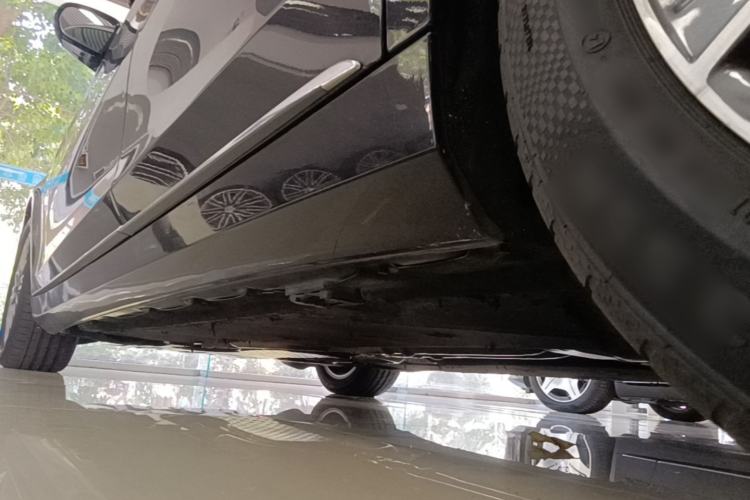 Used Mercedes-Benz S-Class 2017 S 320 L Business Model Chassis Rear Left