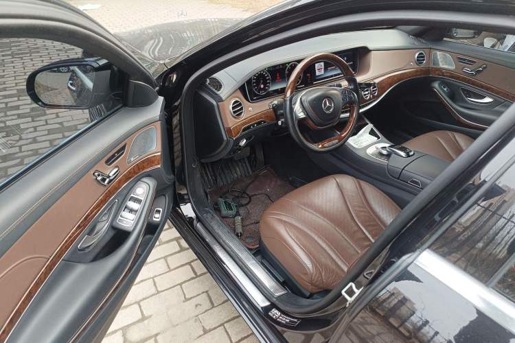 Used Mercedes-Benz S-Class 2017 S 320 L Luxury Model Driver Seat