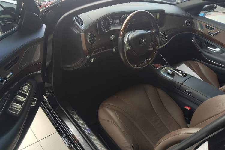 Used Mercedes-Benz S-Class 2017 S 320 L Luxury Model Driver Seat