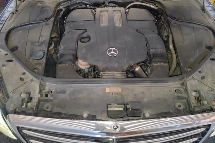 Used Mercedes-Benz S-Class 2017 S 320 L Business Model Engine Bay