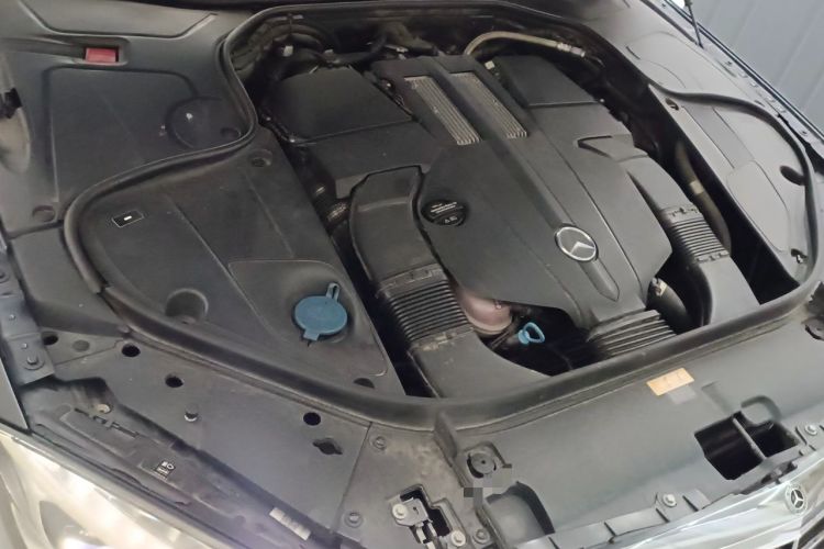 Used Mercedes-Benz S-Class 2017 S 320 L Business Model Engine Bay