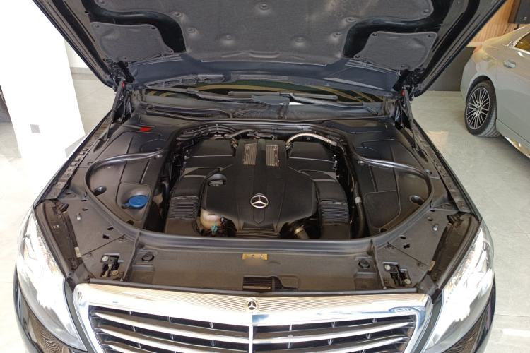 Used Mercedes-Benz S-Class 2017 S 320 L Business Model Engine Bay