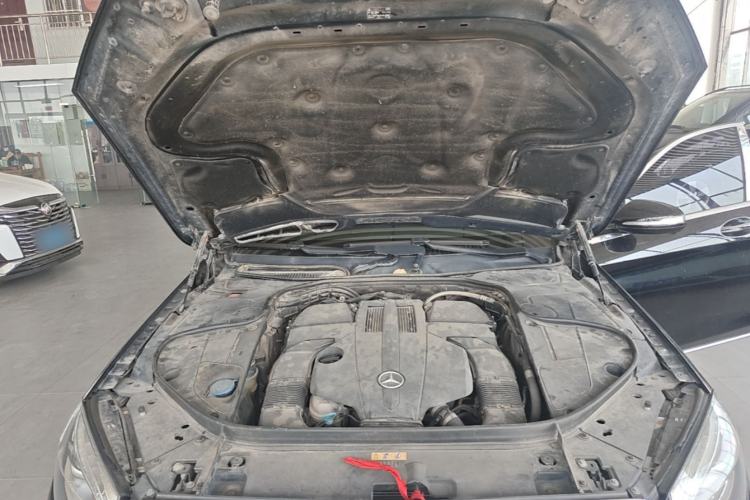 Used Mercedes-Benz S-Class 2017 S 320 L Business Model Engine Bay