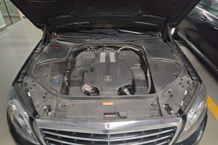 Used Mercedes-Benz S-Class 2017 S 320 L Business Model Engine Bay