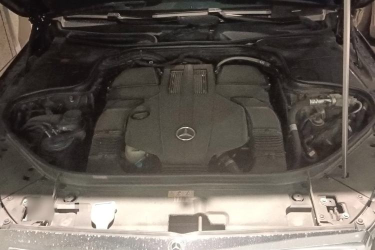 Used Mercedes-Benz S-Class 2017 S 320 L Business Upgrade Edition Engine Bay