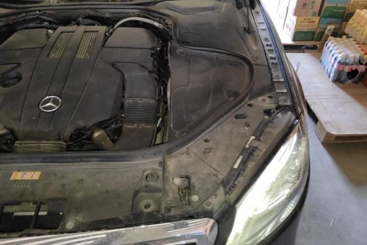 Used Mercedes-Benz S-Class 2017 S 320 L Business Model Engine Bay Left