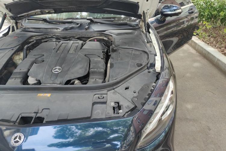Used Mercedes-Benz S-Class 2017 S 400 4MATIC Coupe Engine Bay Left
