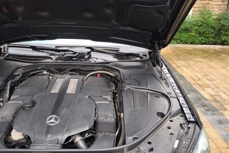 Used Mercedes-Benz S-Class 2017 S 400 L 4MATIC Engine Bay Left