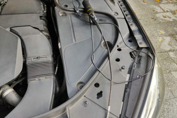 Used Mercedes-Benz S-Class 2017 S 320 L Business Model Engine Bay Left