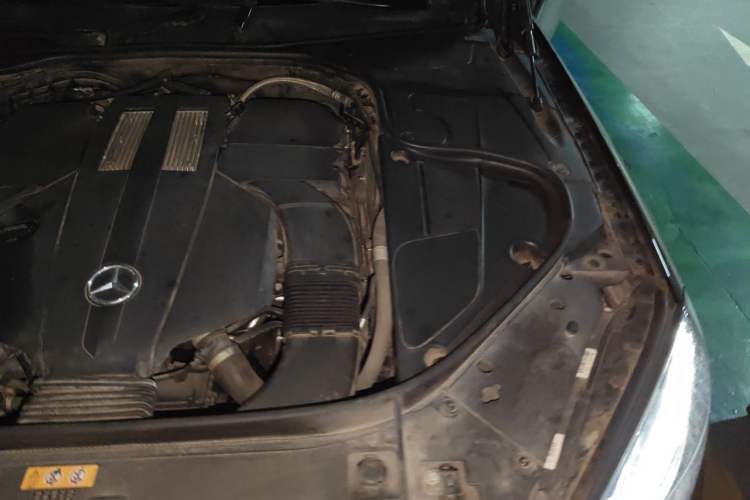 Used Mercedes-Benz S-Class 2017 S 320 L Business Model Engine Bay Left