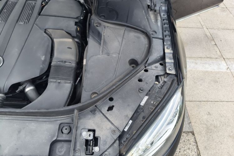 Used Mercedes-Benz S-Class 2017 S 320 L Luxury Model Engine Bay Left