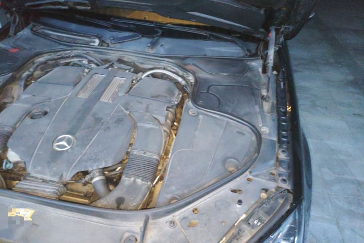 Used Mercedes-Benz S-Class 2017 S 320 L Business Model Engine Bay Left