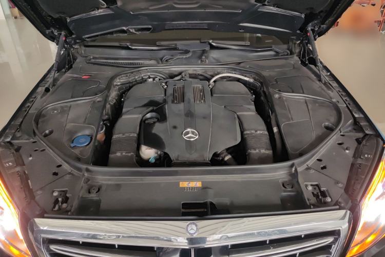 Used Mercedes-Benz S-Class 2017 S 320 L Business Model Engine Bay