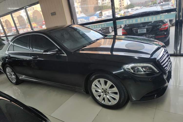 Used Mercedes-Benz S-Class 2017 S 320 L Business Model Exterior 2