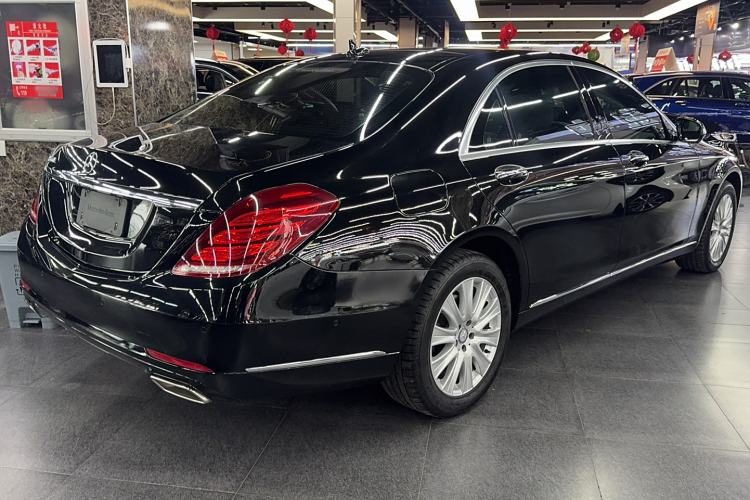 Used Mercedes-Benz S-Class 2017 S 320 L Business Model Exterior 3