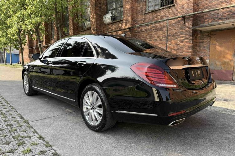 Used Mercedes-Benz S-Class 2017 S 320 L Business Model Exterior 3