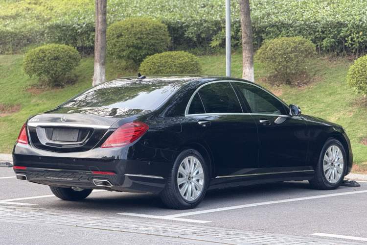 Used Mercedes-Benz S-Class 2017 S 320 L Business Model Exterior 5