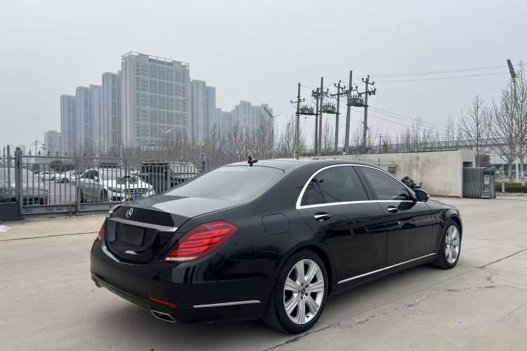 Used Mercedes-Benz S-Class 2017 S 400 L Exterior 5