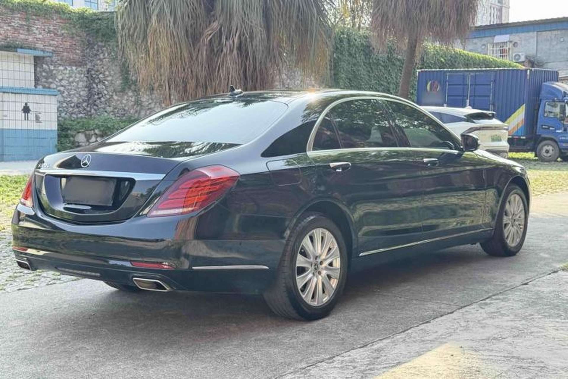 Used Mercedes-Benz S-Class 2017 S 320 L Business Model Exterior 6