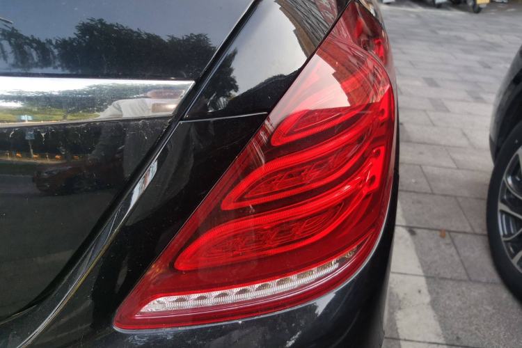 Used Mercedes-Benz S-Class 2017 S 320 L Business Model Exterior 6