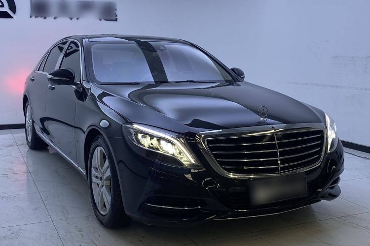 Used Mercedes-Benz S-Class 2017 S 320 L Luxury Model Exterior 6