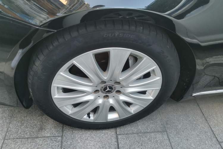 Used Mercedes-Benz S-Class 2017 S 320 L Business Model Exterior 7