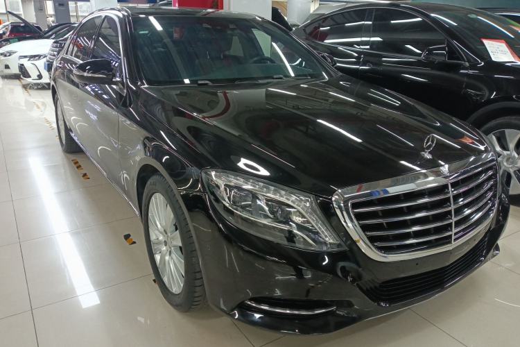 Used Mercedes-Benz S-Class 2017 S 320 L Business Model Front Right 45 Deg