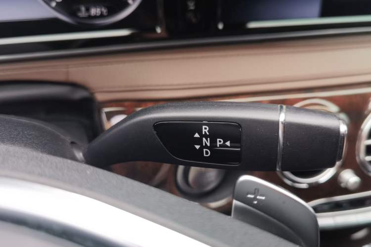Used Mercedes-Benz S-Class 2017 S 320 L Luxury Model Gear Lever