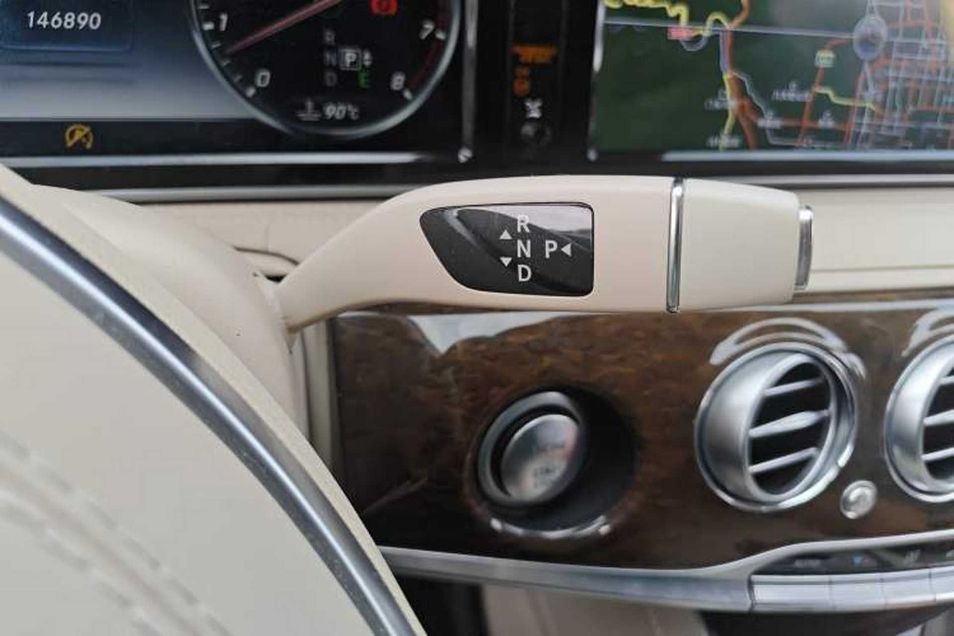 Used Mercedes-Benz S-Class 2017 S 320 L Business Model Gear Lever